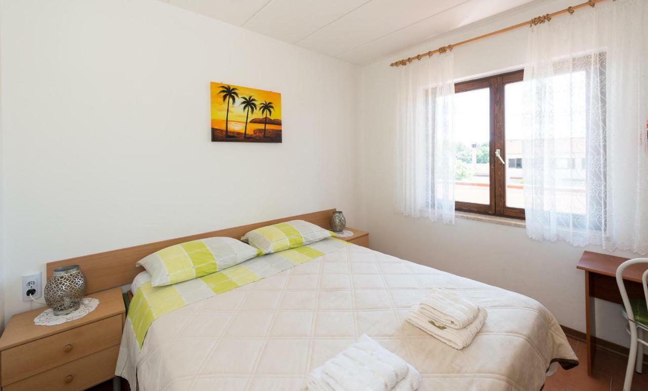 Apartment Meridiana Rovinj Buitenkant foto
